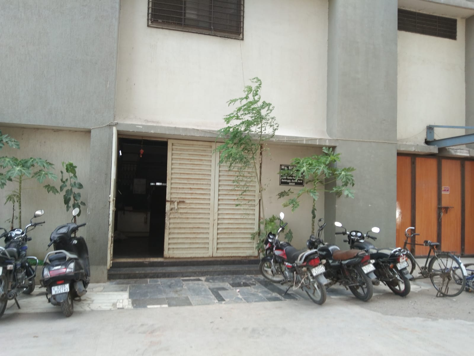 description